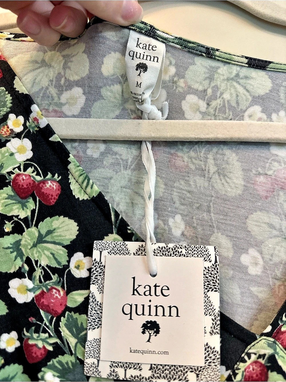 kate quinn strawberry vine Midi Dress in Black & Green Size Medium bamboo NWT - Picture 4 of 12